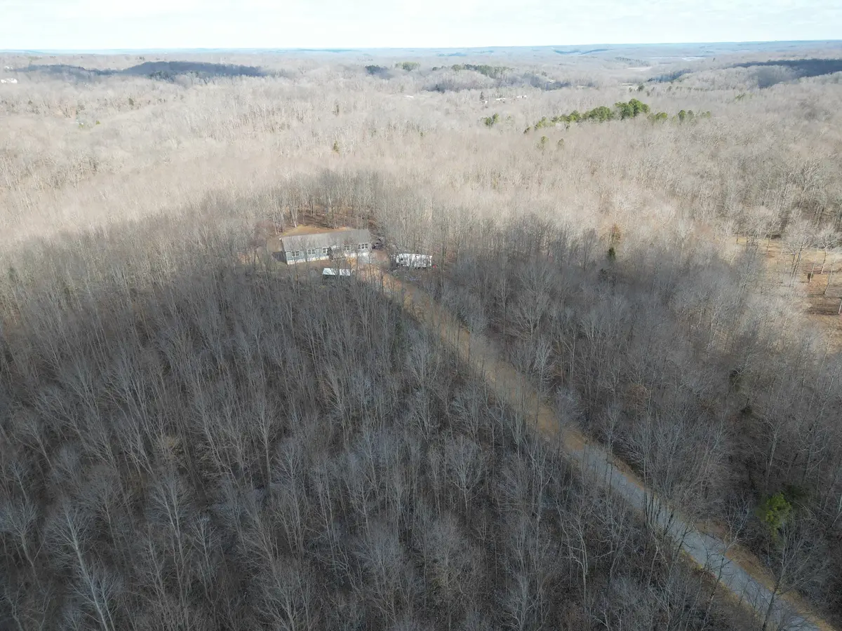 212 Skyline Rdg, Dover, TN 37058 - Image #1