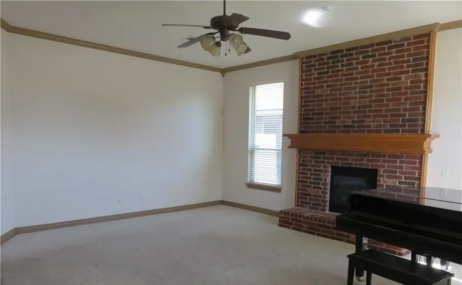1801 Mead Lane, Moore, OK 73170 - #3