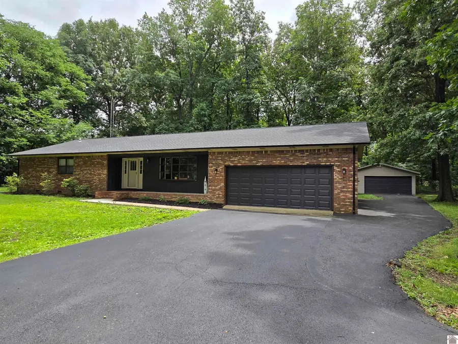 142 Hancock Lane, Benton, KY 42025 - #3