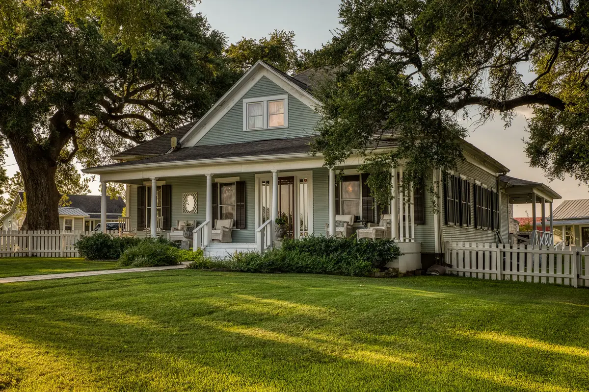 4825 Mount Vernon Road, Brenham, TX 77833 - #1