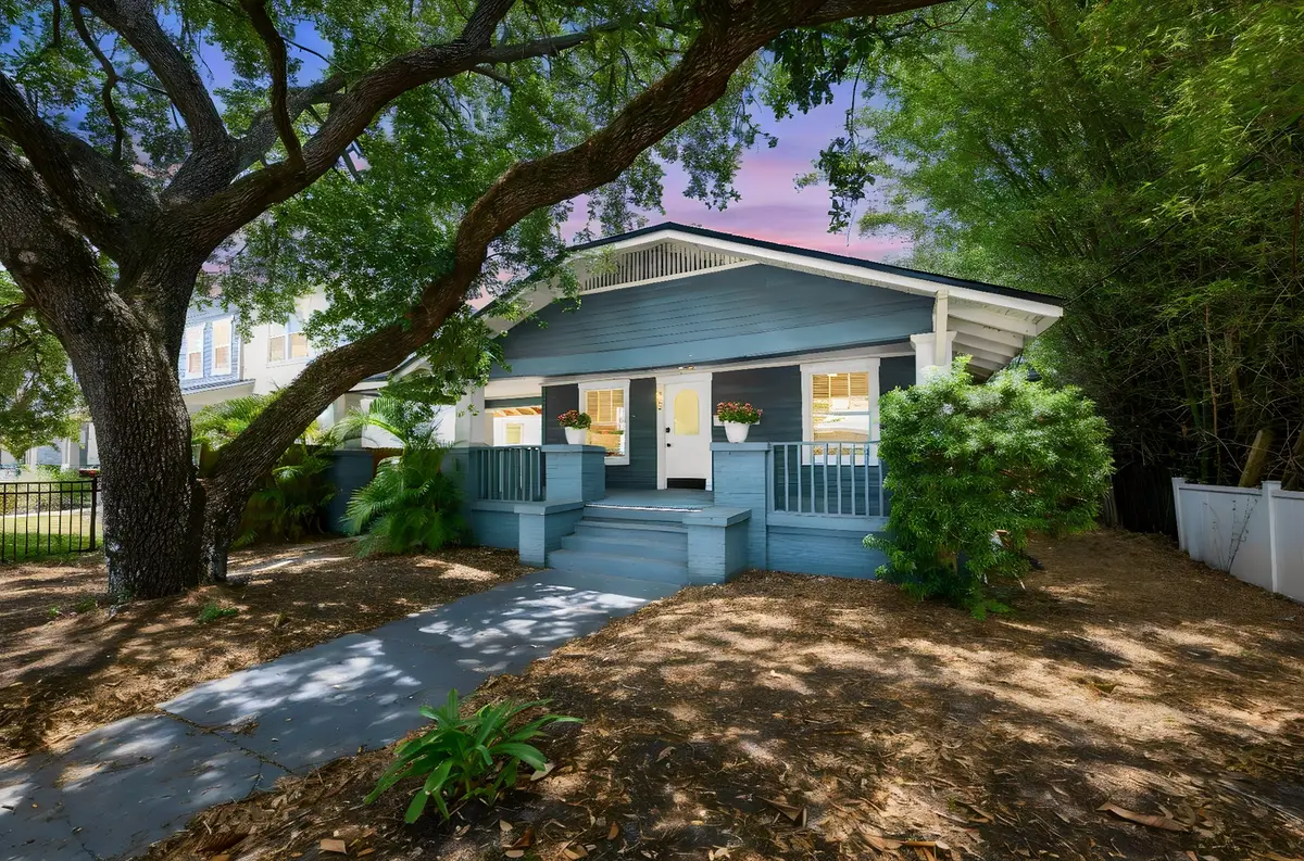 902 Columbus Dr W, Tampa, FL 33602 - #1