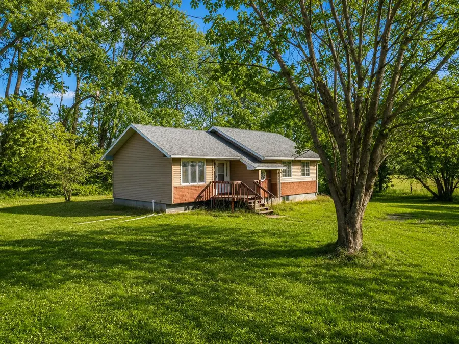 950 31st Street Ne, Northwood, ND 58267 - #2