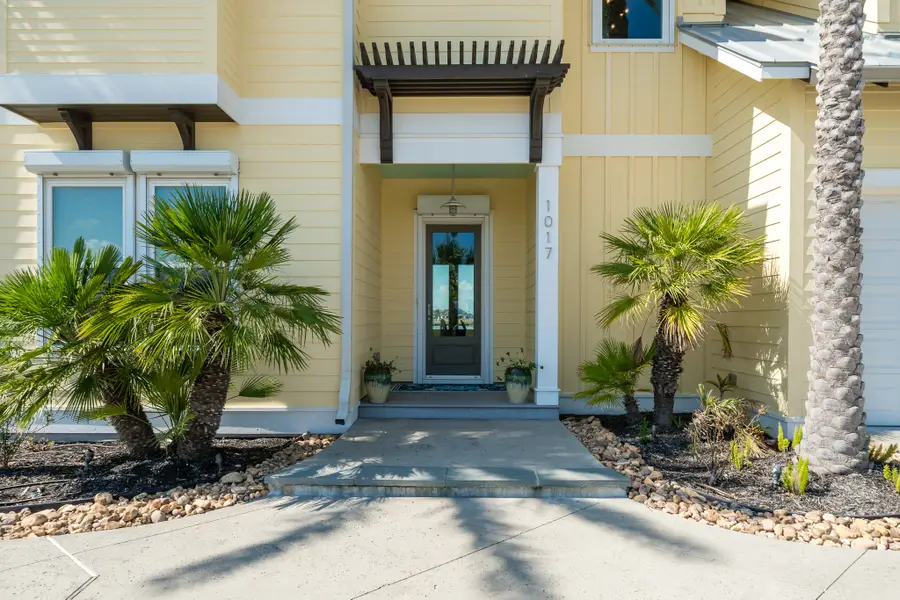 1017 North Isle, Rockport, TX 78382 - Image #3
