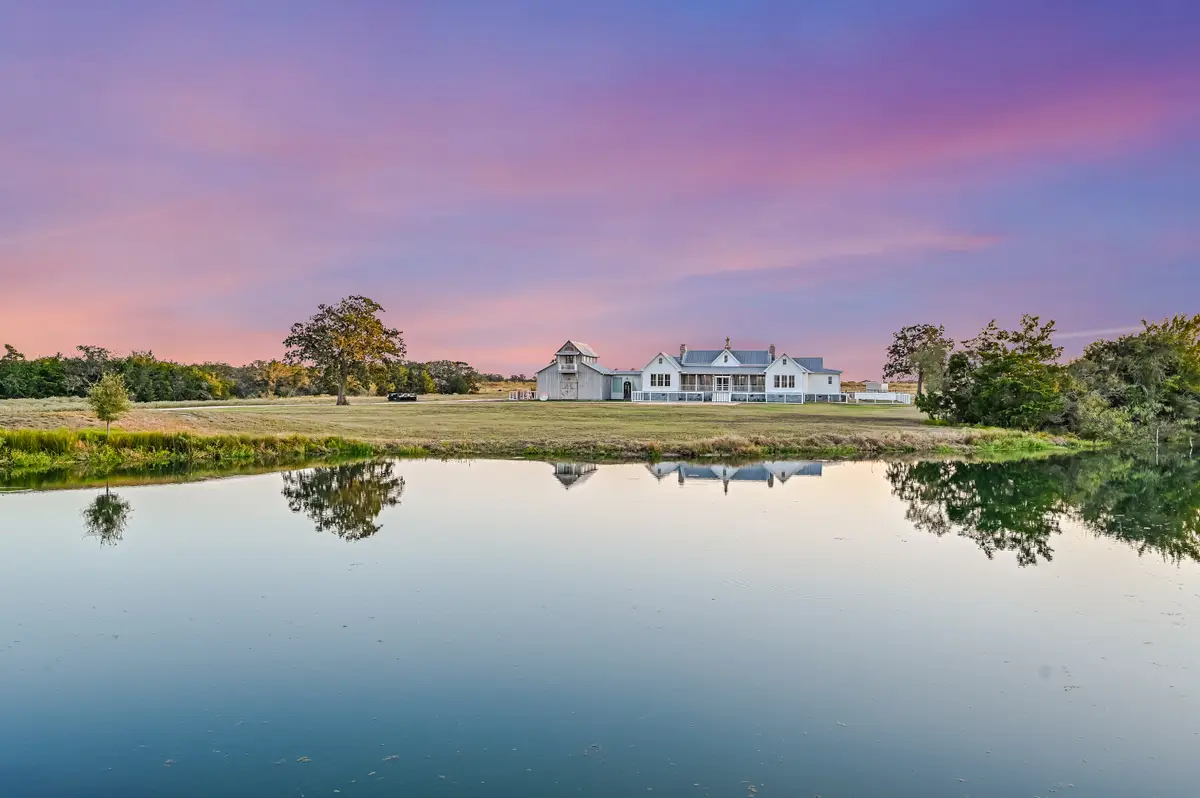 314 Big Sky Ranch Rd, Smithville, TX 78957 - Image #1