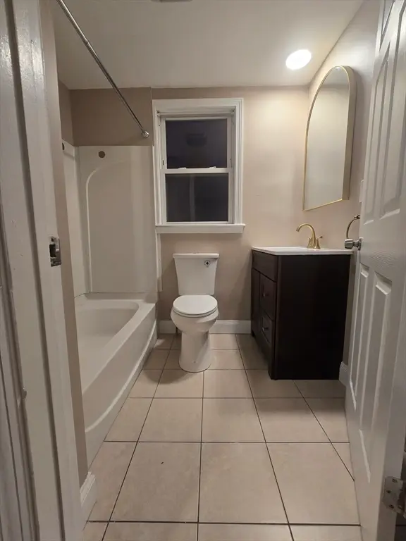 314 N Warren Ave , 1, Brockton, MA 02301 - #2