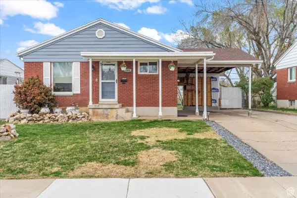 108 W 4300 S, Washington Terrace, UT 84405