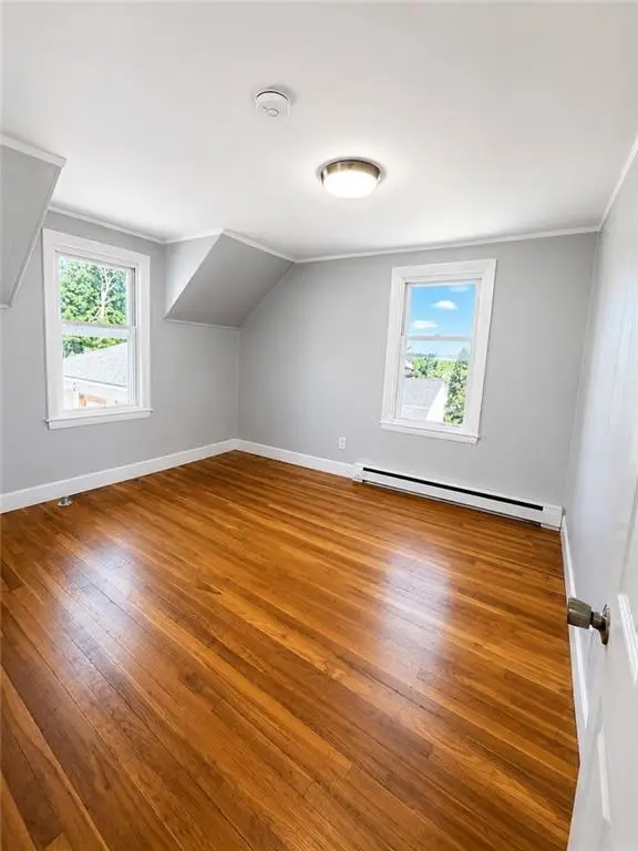 380 Farmington Avenue , 2R, Cranston, RI 02920 - #2