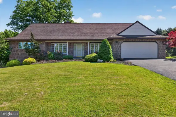112 Bramblewood Ln, LEWISBERRY, PA 17339