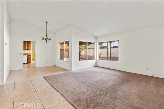 13590 Mica, Victorville, CA 92392 - #3