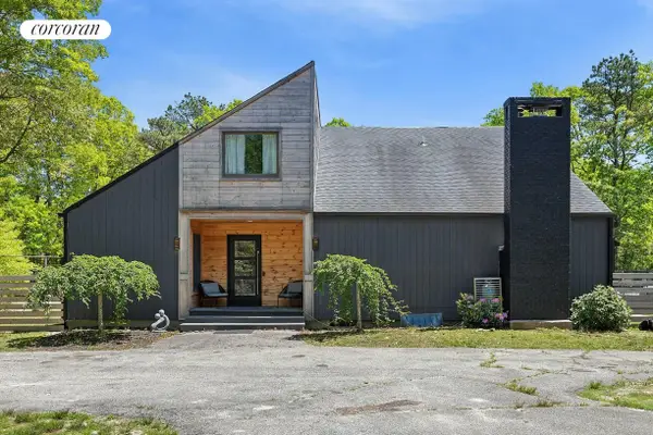 12 North Quarter Rd, Westhampton, NY 11977