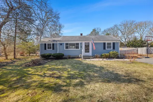 47 Nobby Ln, Yarmouth, MA 02673