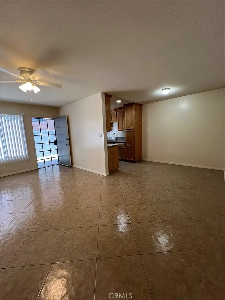 535 E Hazel Street #4, Inglewood, CA 90302 - #3