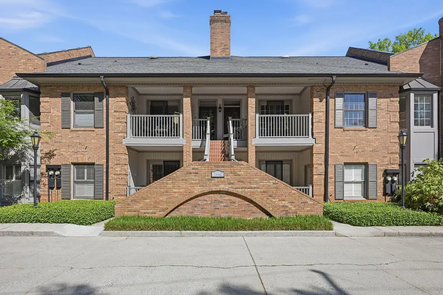 2440 Selwyn Avenue #B, Charlotte, NC 28209 - #2