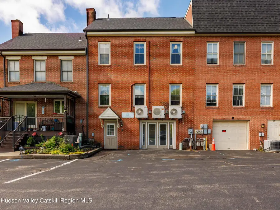 74 Broadway, Kingston, NY 12401 - Image #2