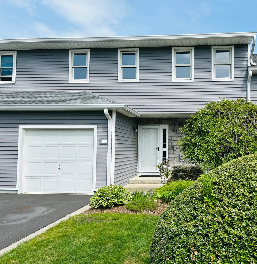 113 Alicia Drive, North Babylon, NY 11703 - #2