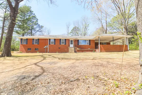 2711 Wood Street, Jonesboro, AR 72401