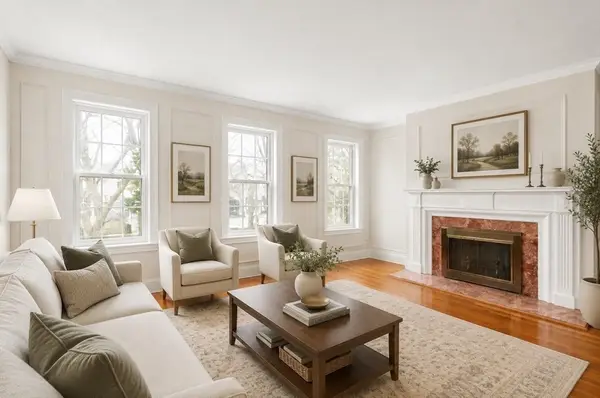 325 Tappan St. #6, Brookline, MA 02445