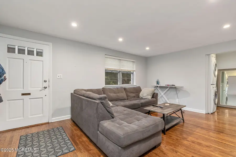 32 Manor Drive, Red Bank, NJ 07701 - Image #3