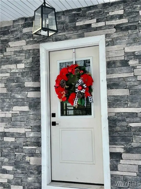 6220 Versailles Road, Lake View, NY 14085 - Image #2