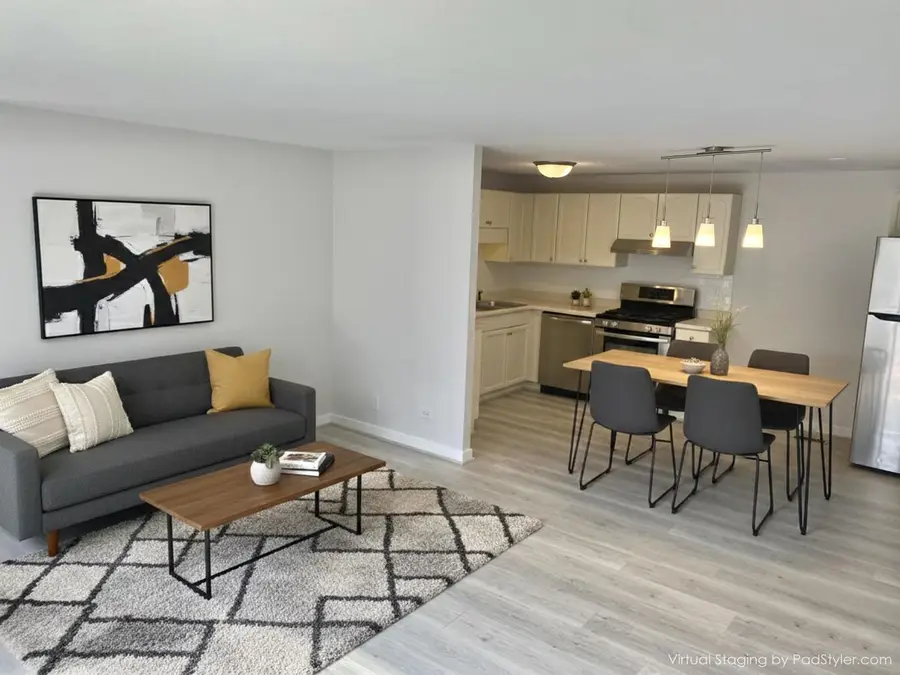 214 Barcliffe Lane , 214, Schaumburg, IL 60194 - #2