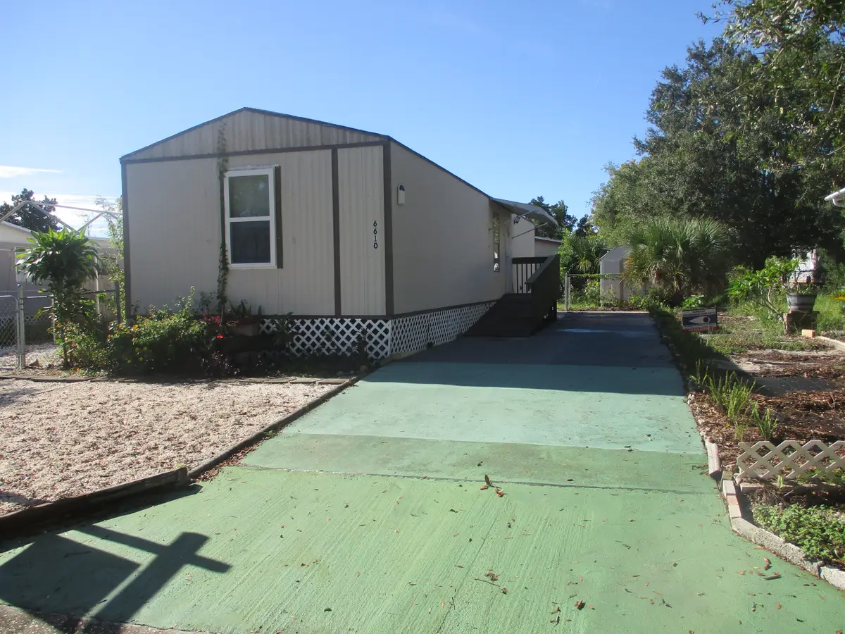 6610 Limerick Ave, New Port Richey, FL 34653 - #1