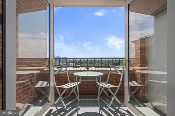 11760 Sunrise Valley Drive , 905, Reston, VA 20191
