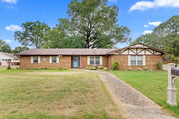7 W Post Oak Drive, Conway, AR 72034
