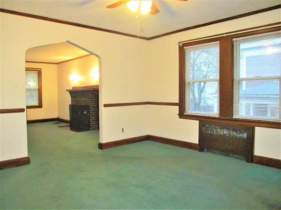 27 Ridgemont St. #1, Boston, MA 02134 - #3