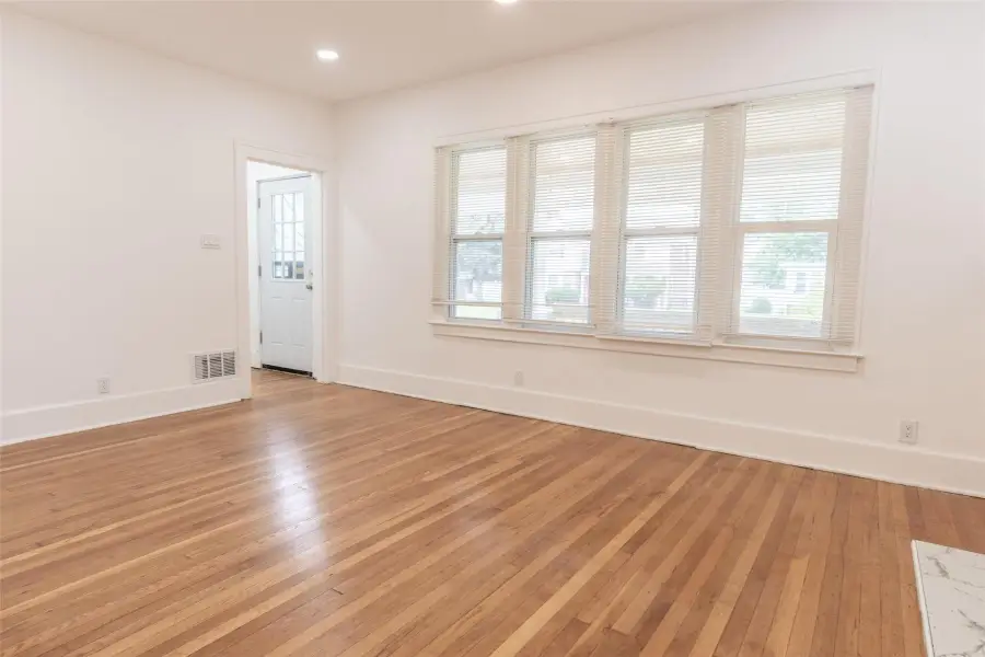 11104 Cloverlawn Street, Detroit, MI 48204 - #2