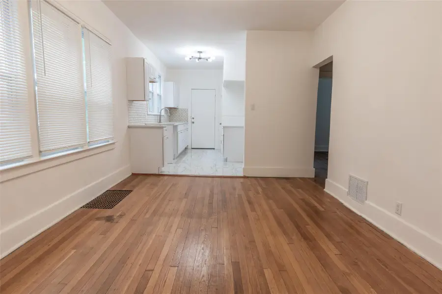 11104 Cloverlawn Street, Detroit, MI 48204 - #3