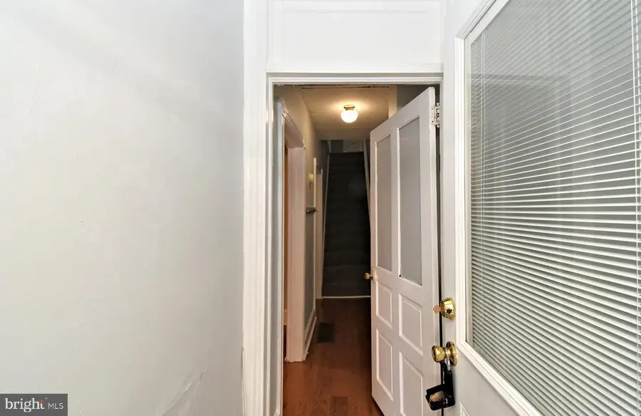 58 Pennsylvania Ave, Phoenixville, PA 19460 - #3