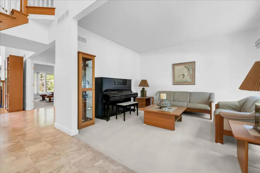 6925 Elm Park, Troy, MI 48098 - #3