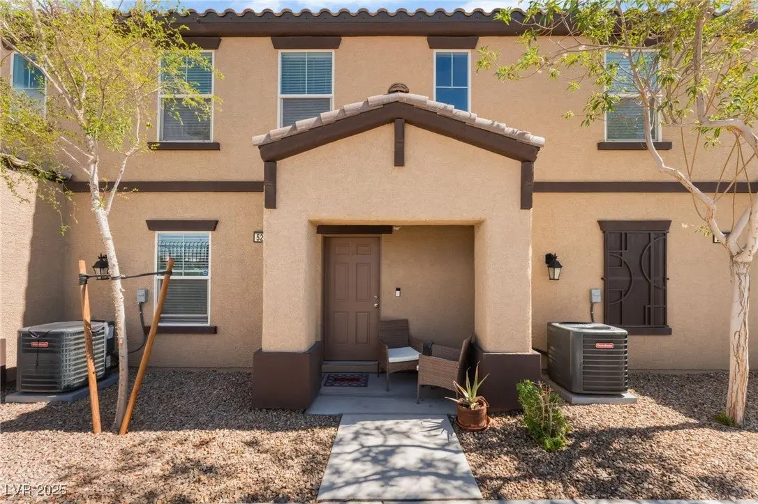 5230 Steep Cliffs Avenue, Las Vegas, NV 89115 - #1