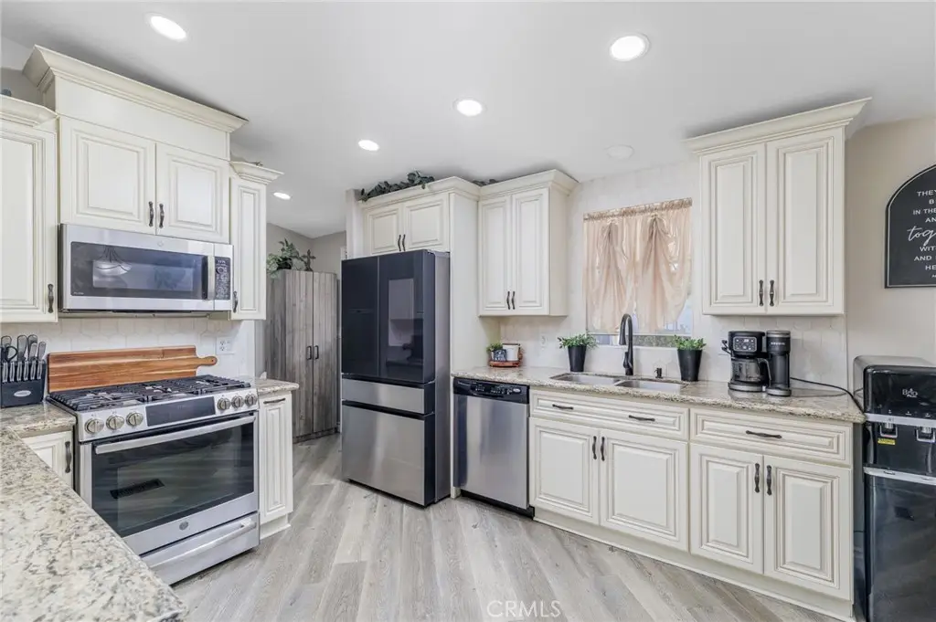 913 S Grand Avenue #47, San Jacinto, CA 92582 - #1