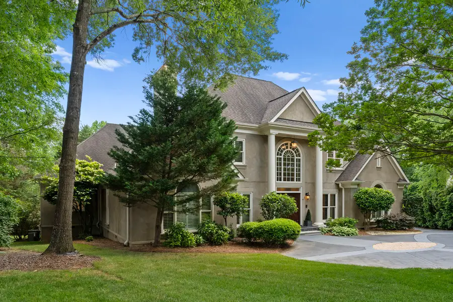 4429 Cameron Oaks Drive, Charlotte, NC 28211 - Image #2