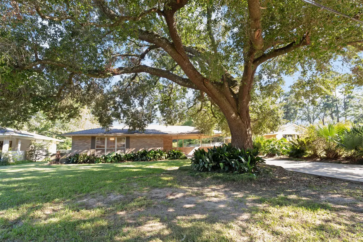 578 Baird Dr, Baton Rouge, LA 70808 - Image #1