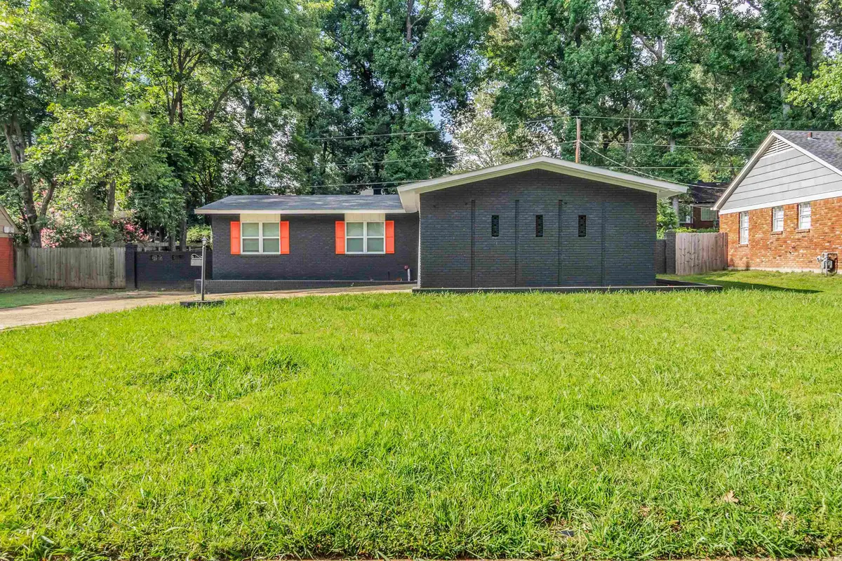 2048 GROVEHAVEN DR, Memphis, TN 38116 - #1