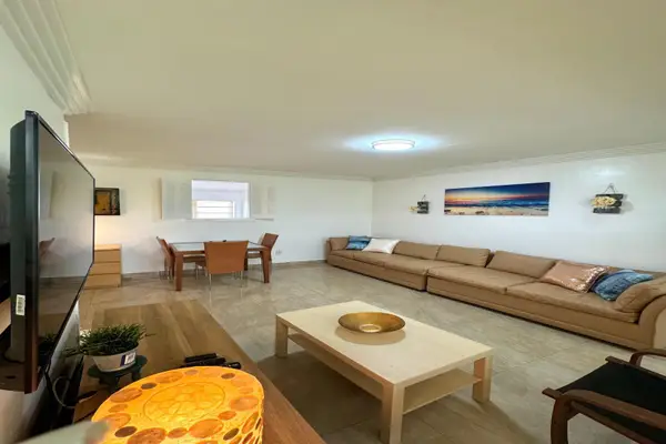 650 Pennsylvania Ave #2, Miami Beach, FL 33139
