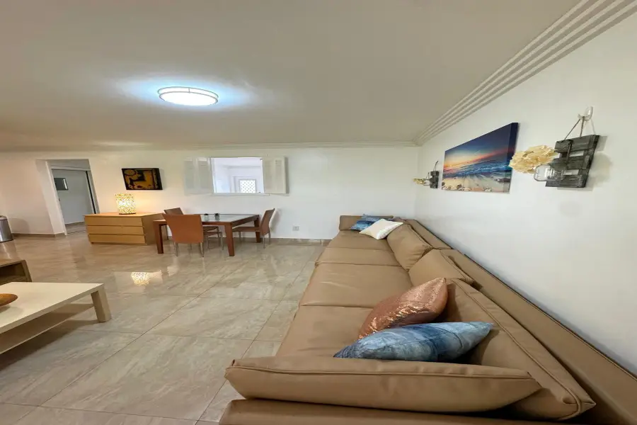 650 Pennsylvania Ave #2, Miami Beach, FL 33139 - #3