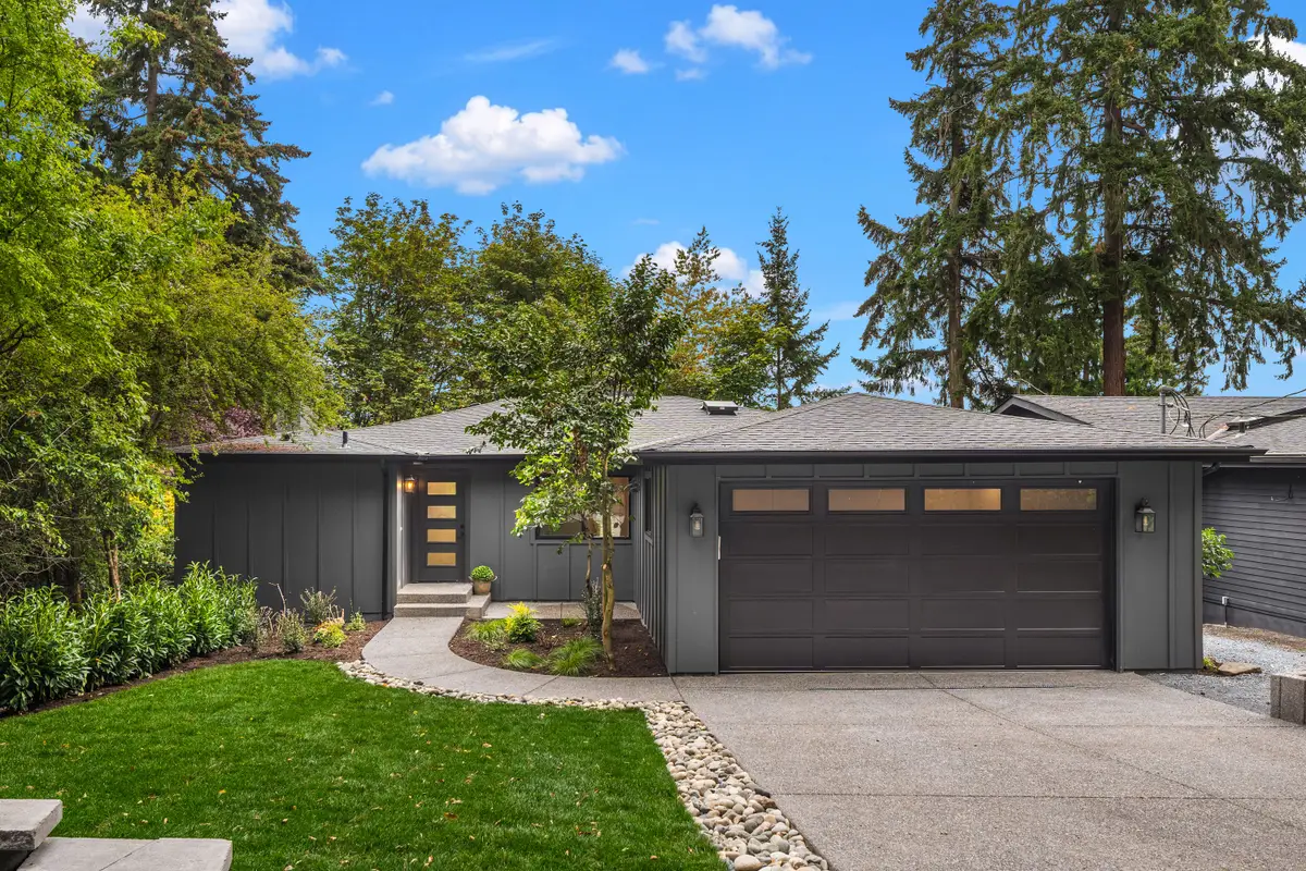 7070 94th Avenue Se, Mercer Island, WA 98040 - #1