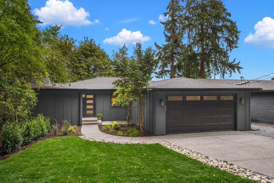7070 94th Avenue Se, Mercer Island, WA 98040 - #2