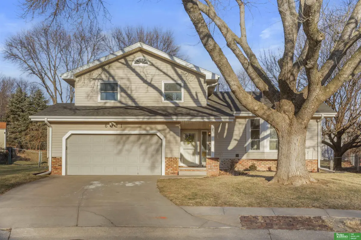 6021 S 109th Avenue Circle, Omaha, NE 68137 - Image #1