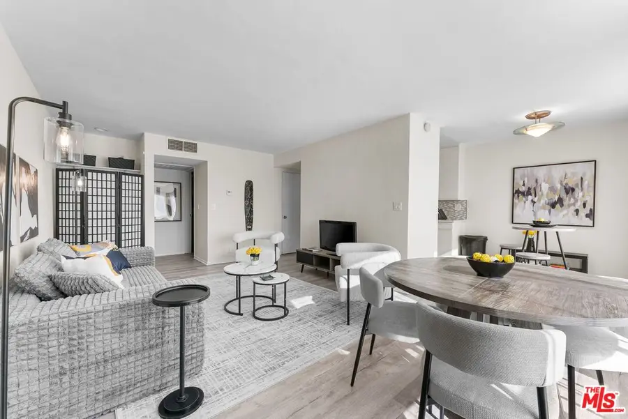 970 Palm Avenue #215, West Hollywood, CA 90069 - Image #3