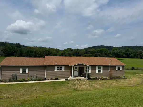 9529 Grandview Lake Road, Ashland, KY 41102