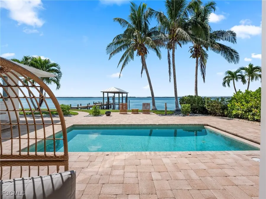 1209 Coconut Drive, Fort Myers, FL 33901 - #3