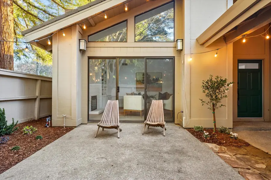 279 Hartnell Place, Sacramento, CA 95825 - Image #2