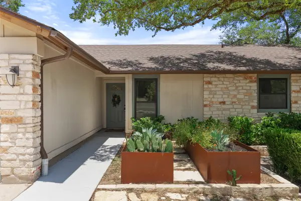 6808 Smokey Hill Rd, Austin, TX 78736