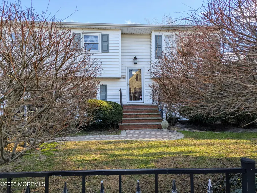 3129 Windsor Avenue, Toms River, NJ 08753 - #2