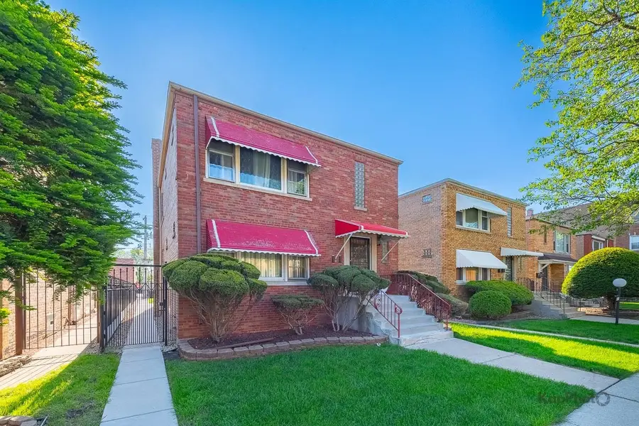 8725 S Harper Avenue #2, Chicago, IL 60619 - #2