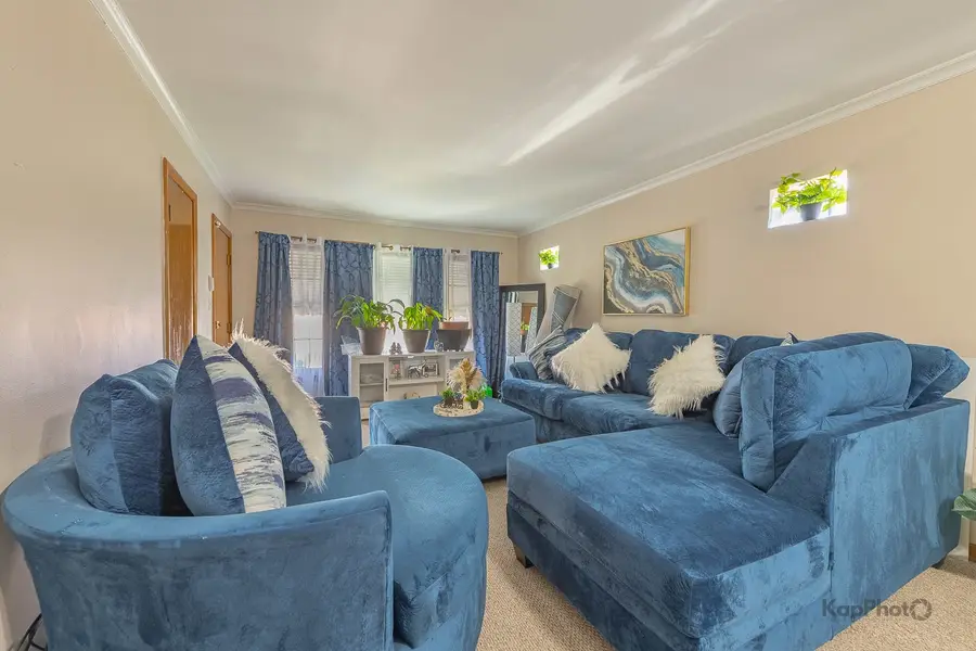 8725 S Harper Avenue #2, Chicago, IL 60619 - #3